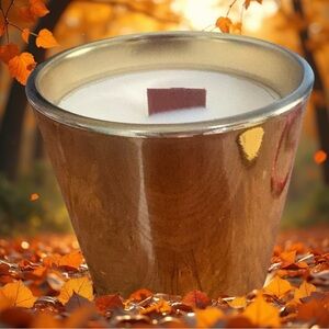 Gold roasted chestnut Scented Candle with wood wick 16oz